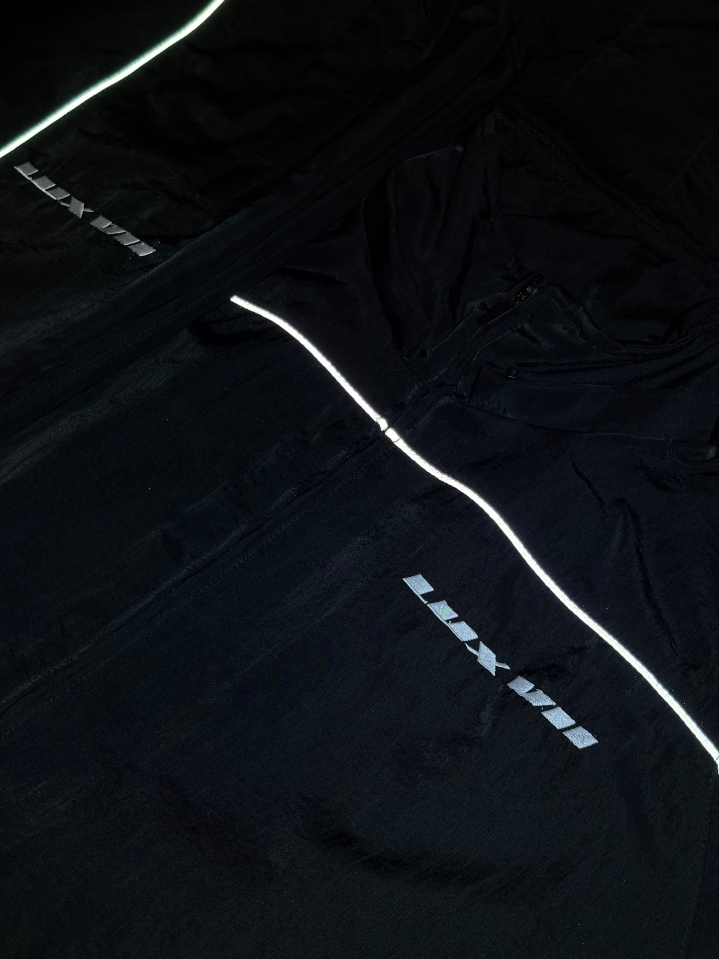 WINDBREAKER TRACKSUIT